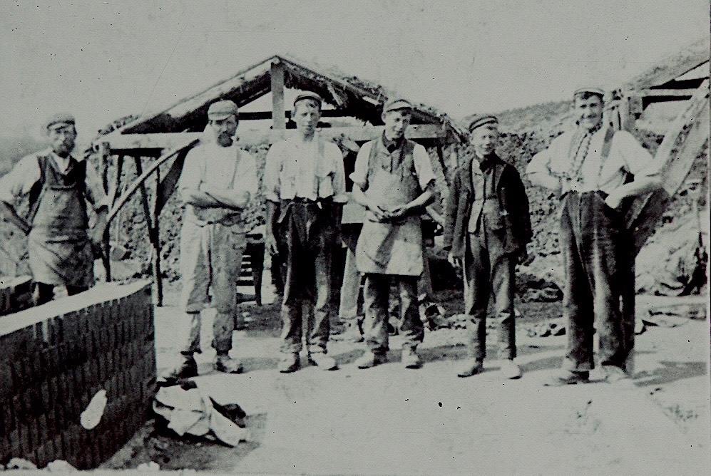 brick workers 2
